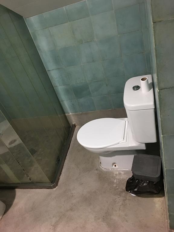 Traveller Box Hostel เซบีญา ภายนอก รูปภาพ